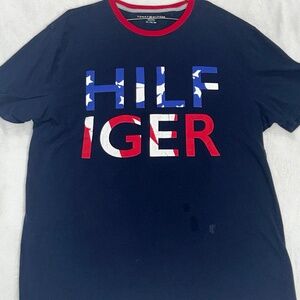 Vintage Tommy Hilfiger Shirt!!!